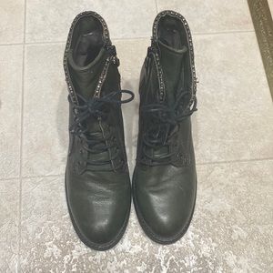 Gorgeous miz mooz deep green combat bootie. 38